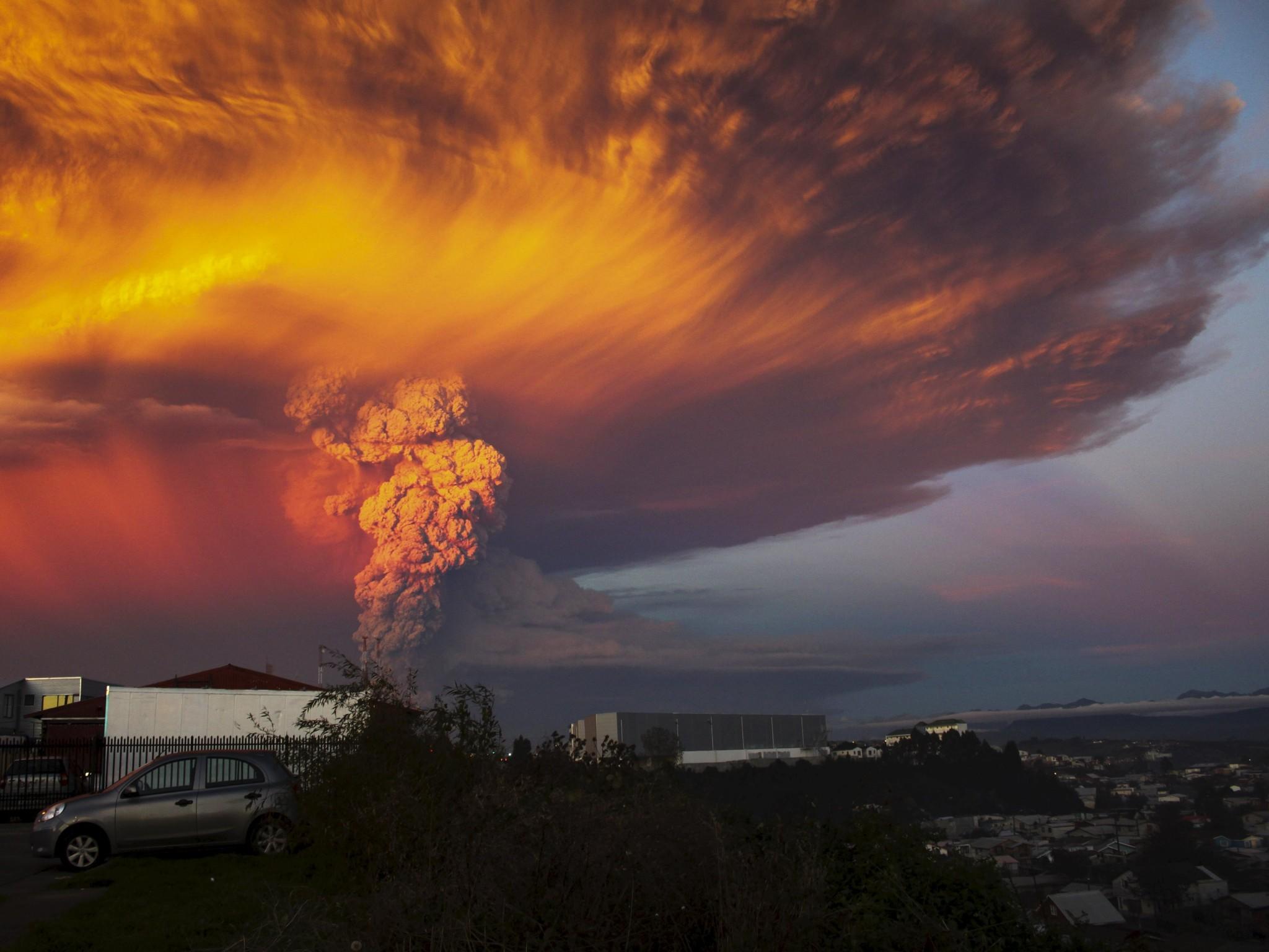 Wetter - Ausbruch Vulkan Calbuco Chile Vulkanausbruch - 23.4.2015 Wetter - Ausbruch Vulkan Calbuco Chile Vulkanausbruch - 23.4.2015