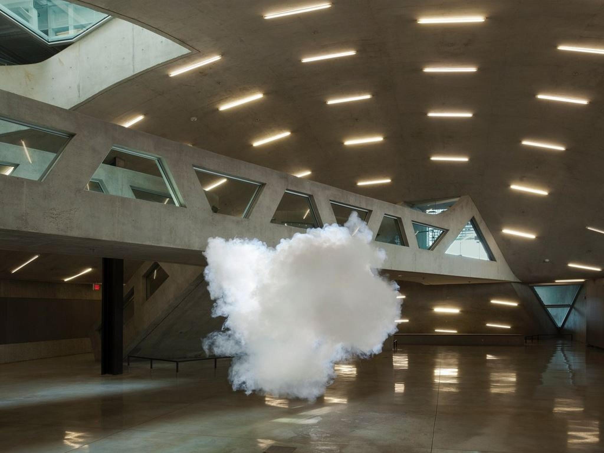 Wolken in Zimmern von Berndnaut Smilde Wolken in Zimmern von Berndnaut Smilde