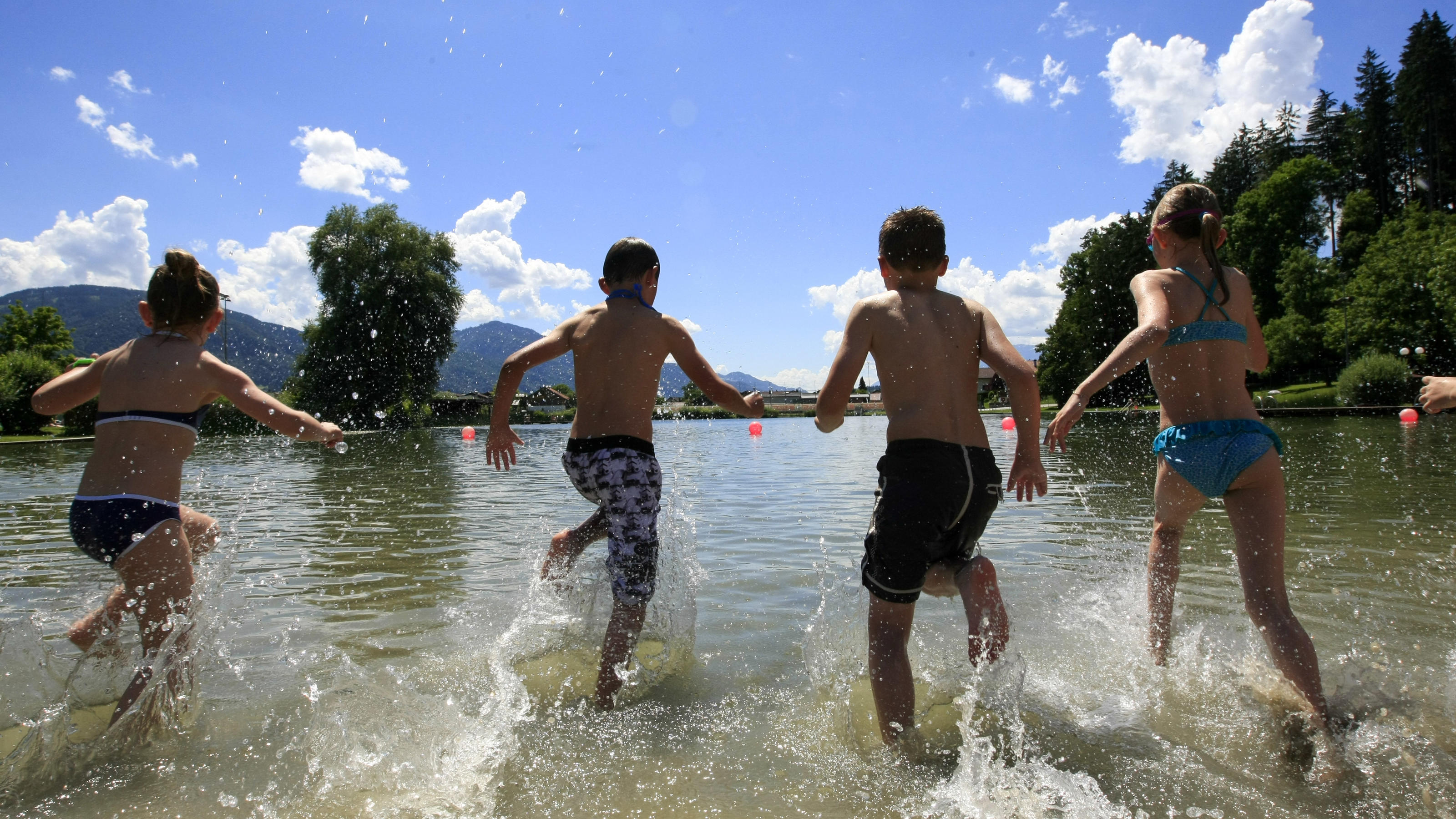 Das bedeutet der Sommer im April für den eigentlichen Sommer 2020 Das bedeutet der Sommer im April für den eigentlichen Sommer 2020