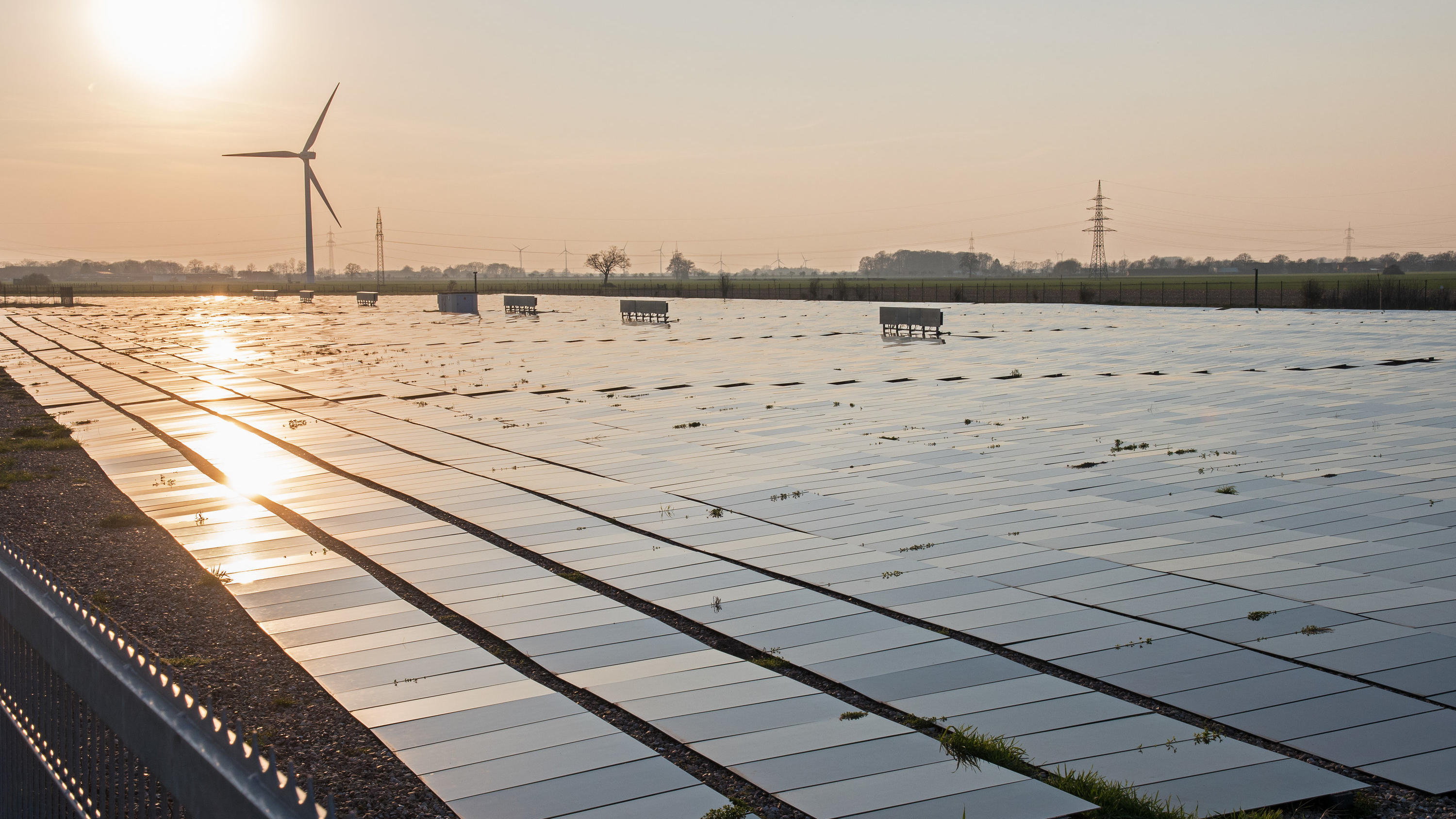 Deutschland versagt beim Klimaschutz: Ziele bis 2020 werden deutlich verfehlt 36 Prozent des Stroms gewinnt Deutschland bereits durch erneuerbare Energien.