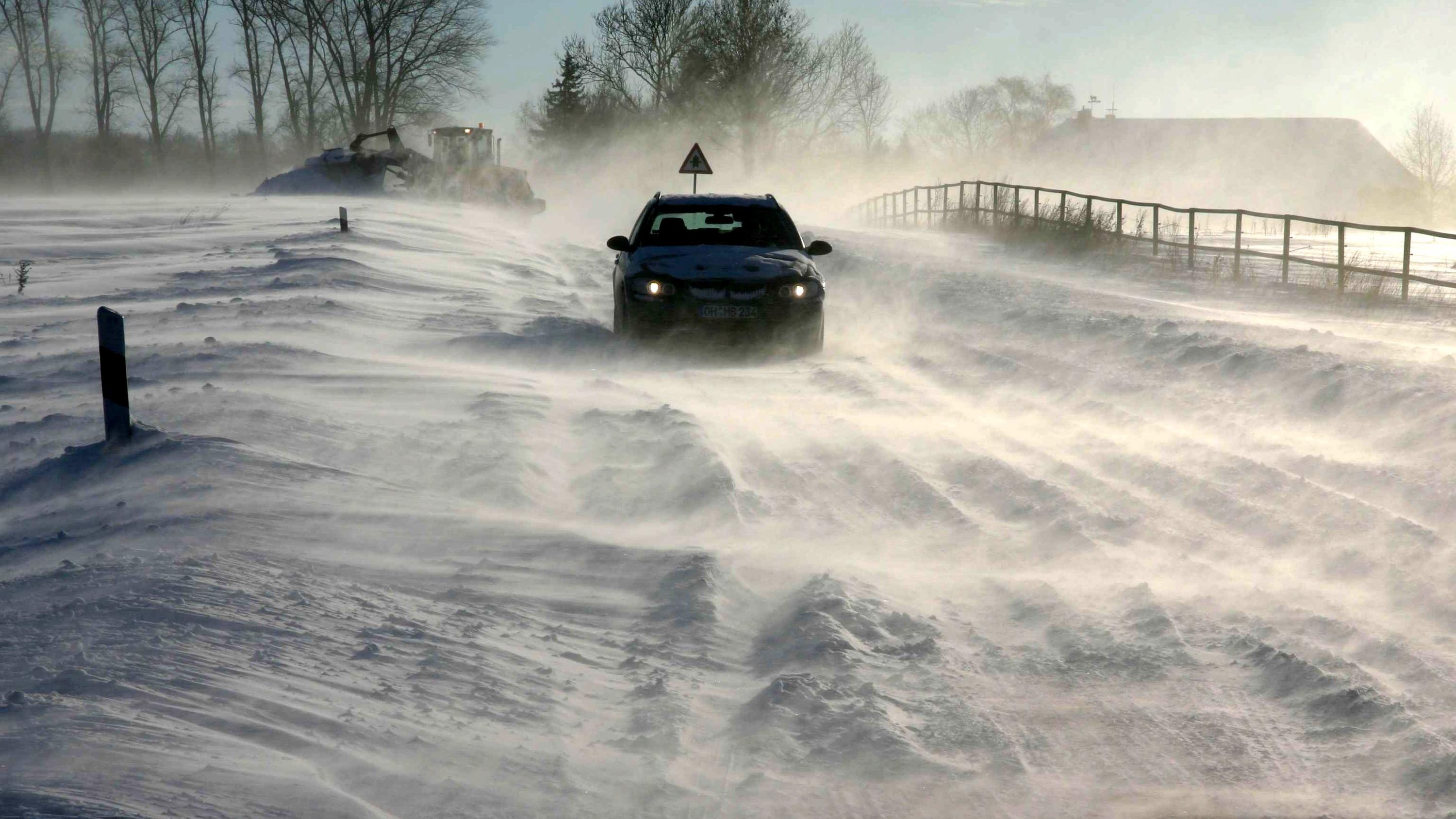 Wetterlexikon: Schneefegen Wetterlexikon: Schneefegen