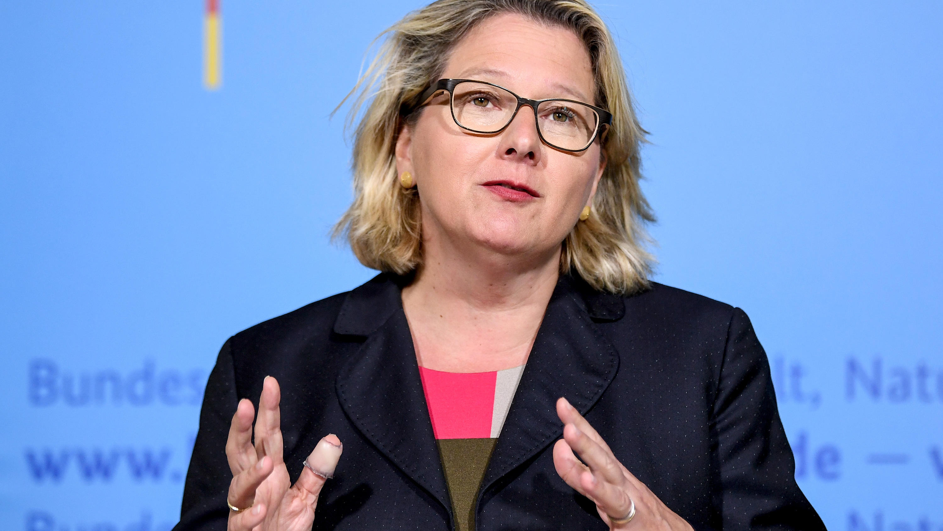 Wird das Fliegen bald deutlich teurer? Umweltministerin Svenja Schulze (SPD)