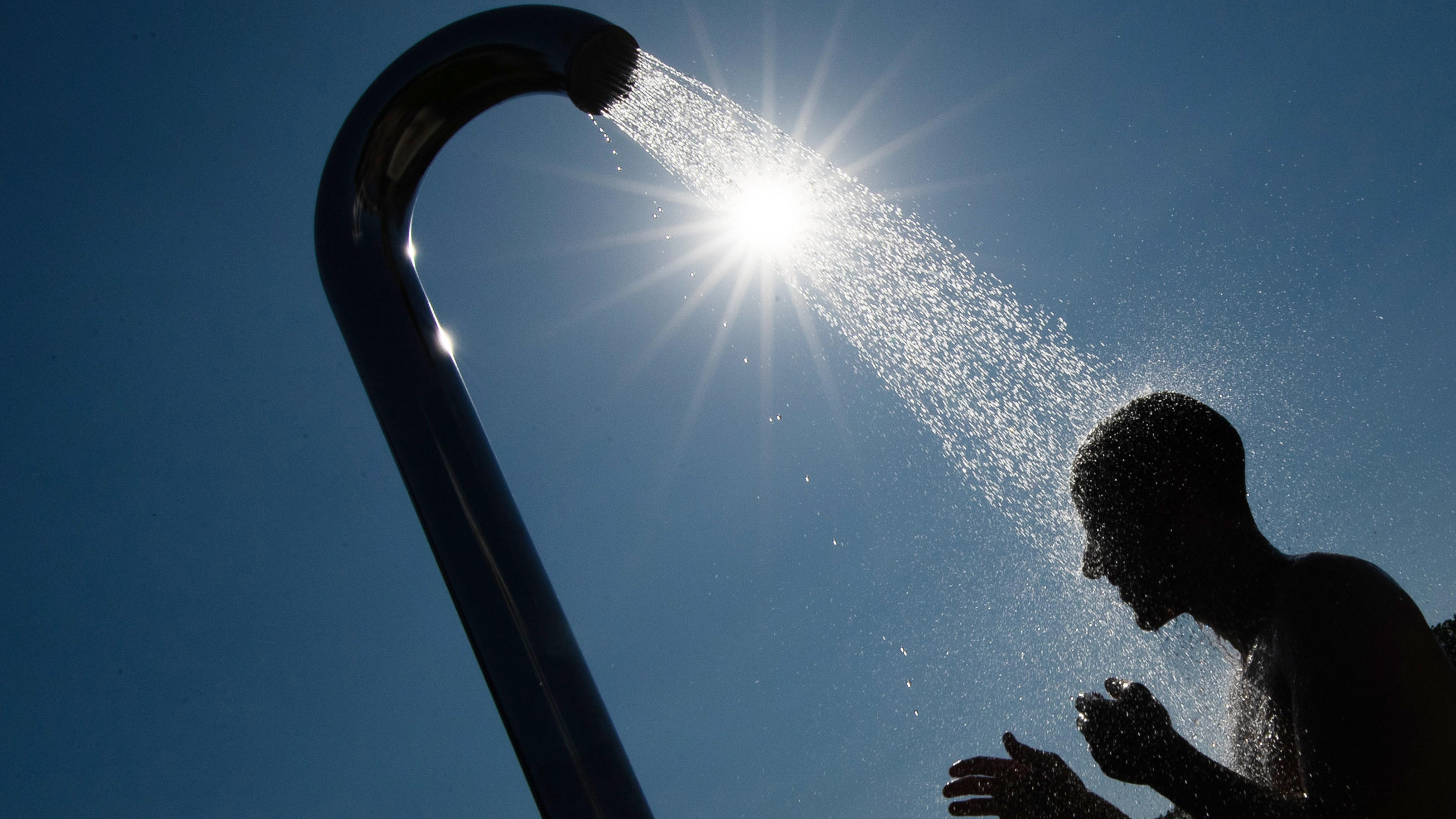 Wetter-Prognose für den Sommer 2020: Kommt die große Hitze noch? Pünktlich zu den Hundstagen scheint unser Wetter beständiger werden zu wollen. Auch heißere Phasen deuten sich an.