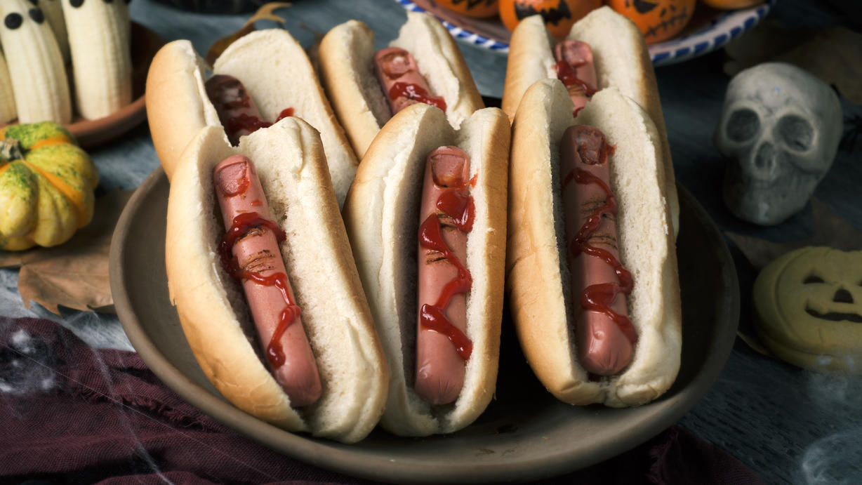 Finger-Food-Rezepte für Halloween Hot-Dog-Finger