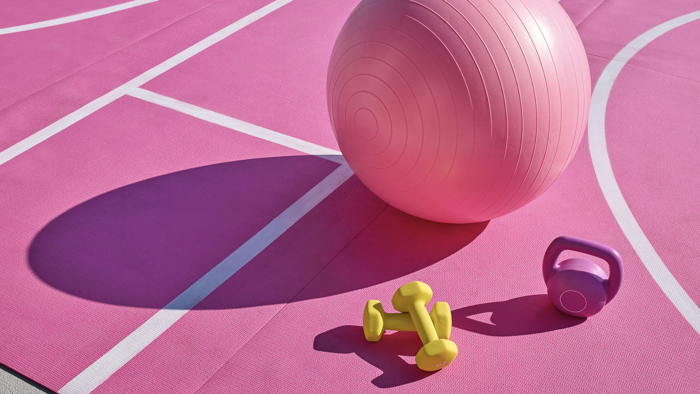 Lock-Angebot: Eine Nacht im Barbie-Traumhaus für 54 Euro Aufnahmen vom Sportplatz im Barbie Malibu Dreamhouse