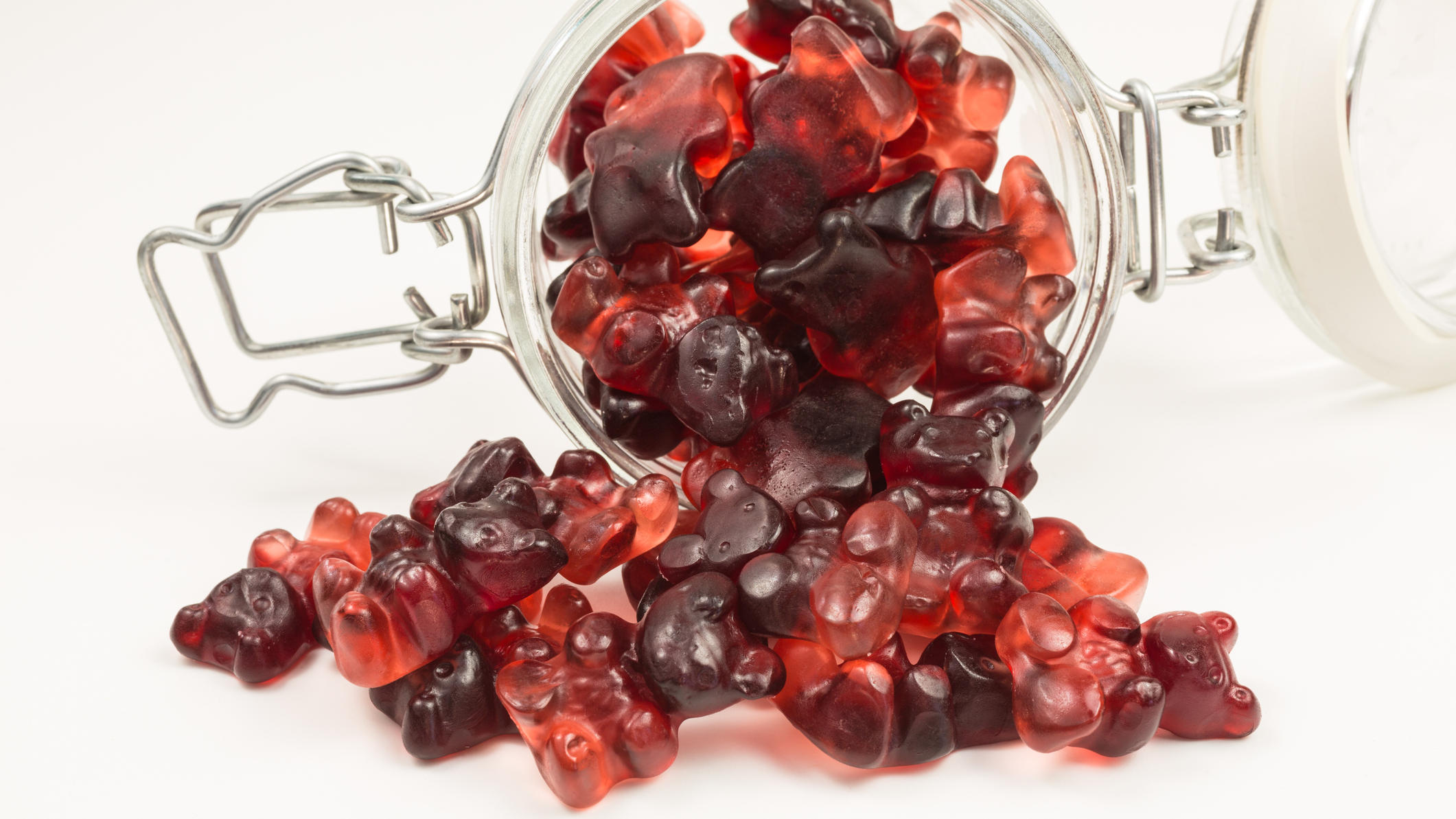 So macht man gesunde Gummibärchen selbst - mit nur 3 Zutaten! Rote Gummibärchen