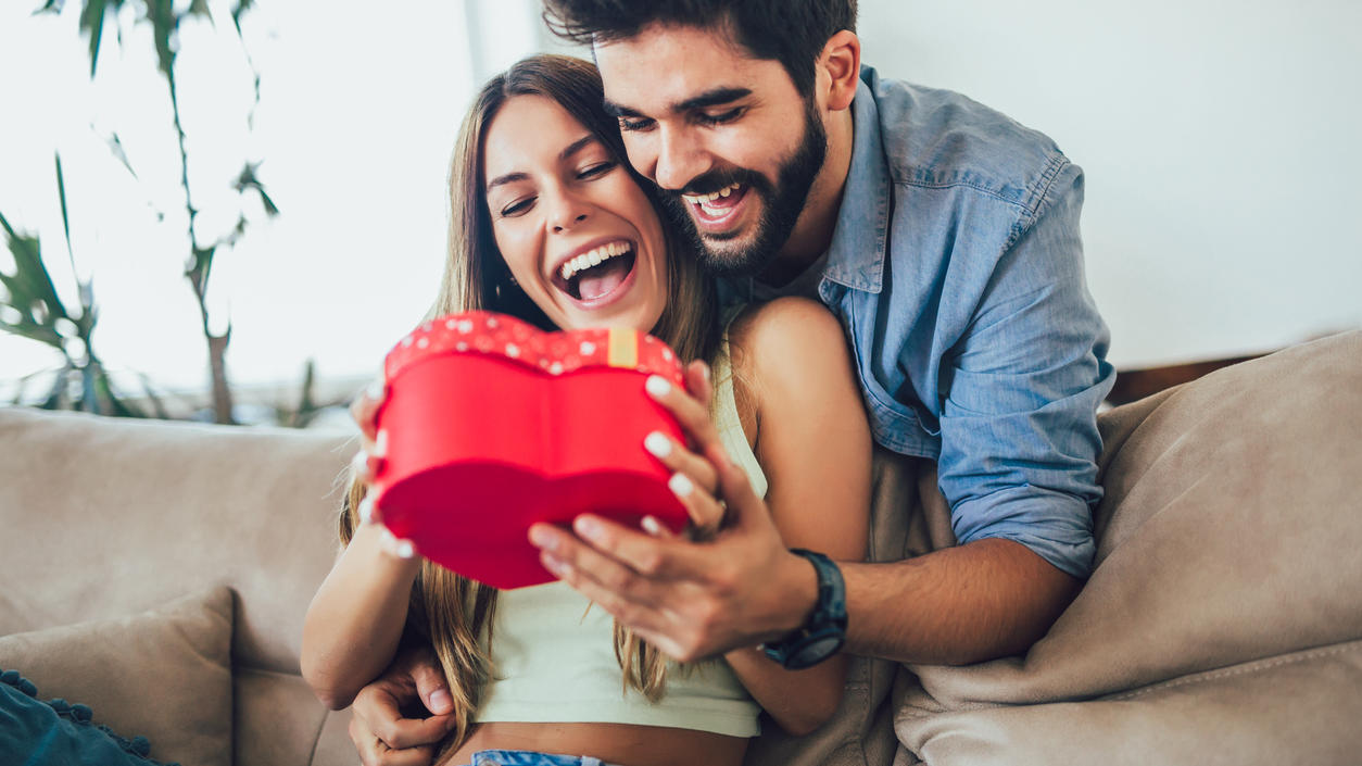 Geschenke für den Valentinstag: Last-minute-Ideen und romantische Sprüche Geschenk zum Valentinstag