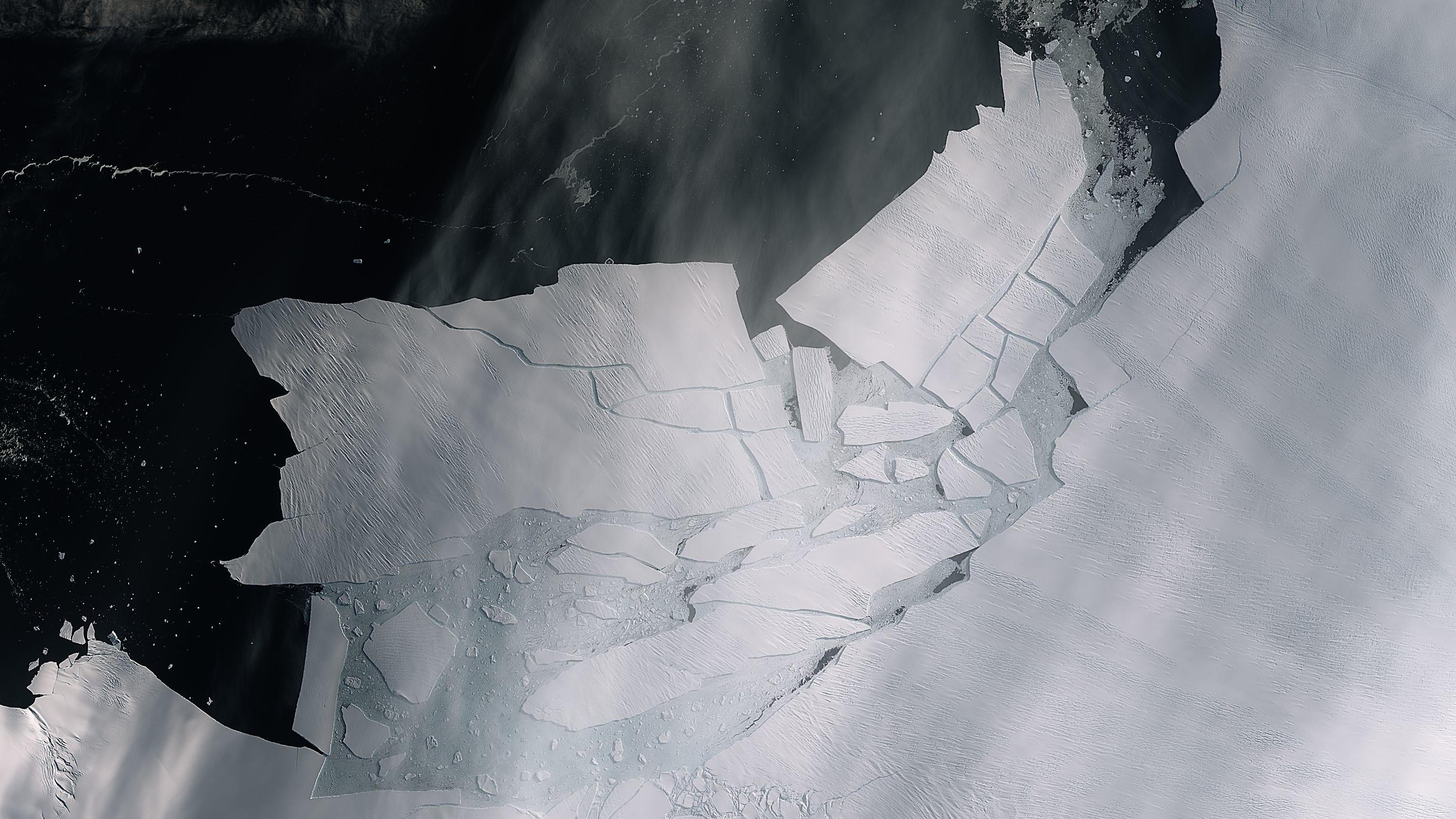 Über 20 Grad! Antarktis schwitzt und schrumpft Die Antarktis wird immer wärmer und kleiner