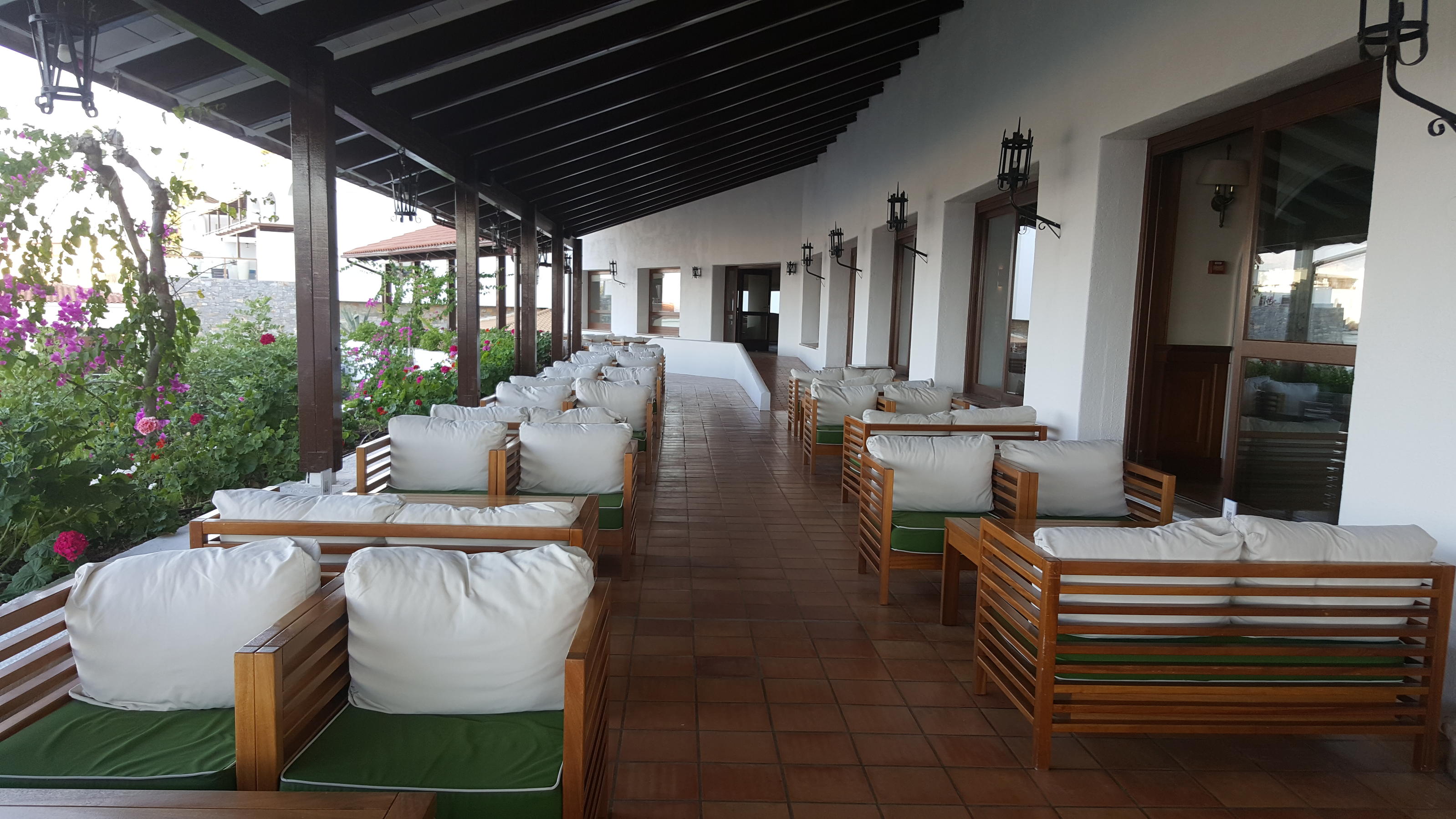 So beginnt die Urlaubssaison auf Kreta mit Corona Hotel in Kreta