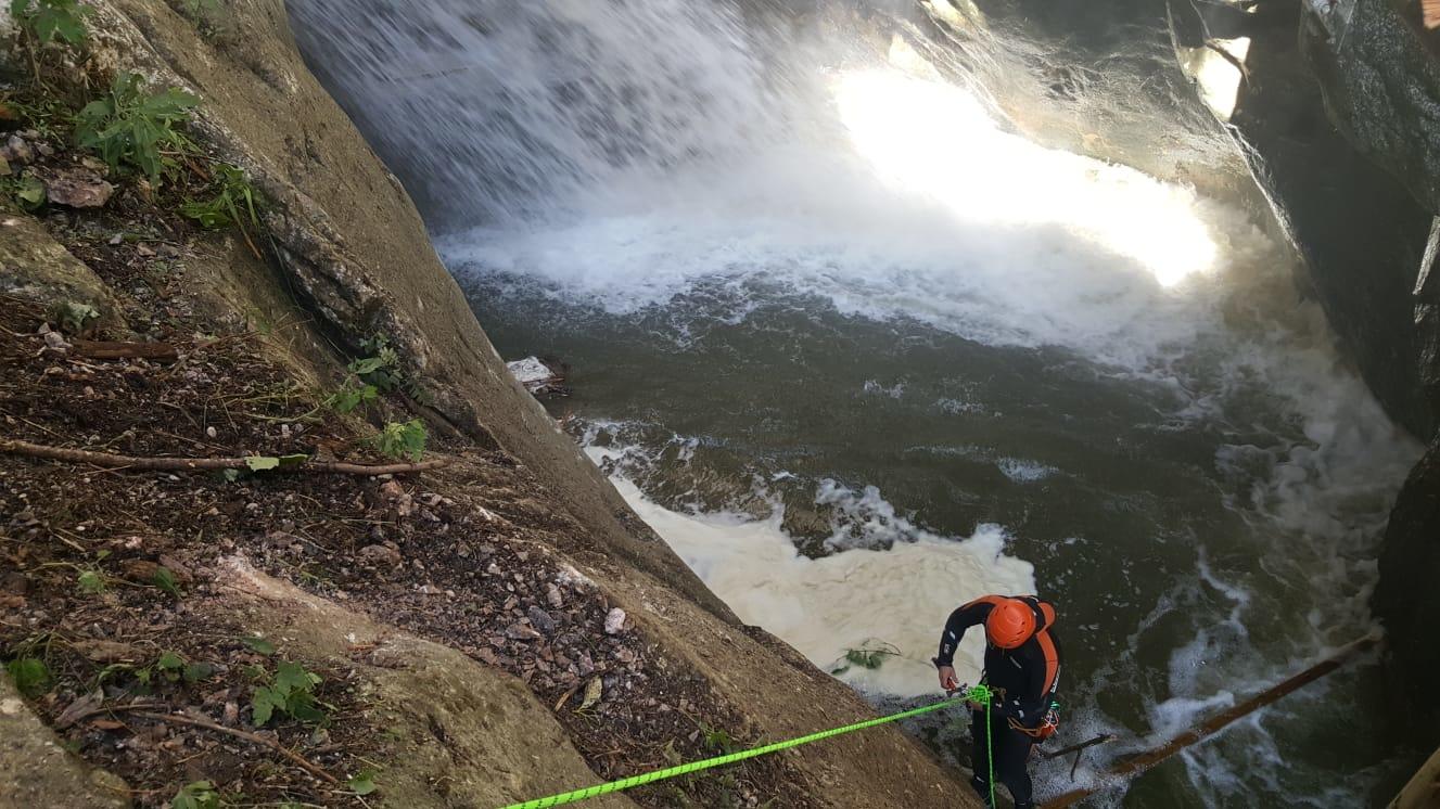 Nach Felssturz in Klamm in Österreich: Dritter Toter geborgen Österreichischer Bergrettungsdienst Land Steiermark