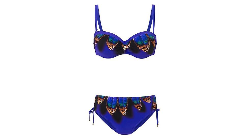 Das richtige Bikini-Top finden: Die passende Form für Ihre Brüste! Bikini für hängende Brüste.