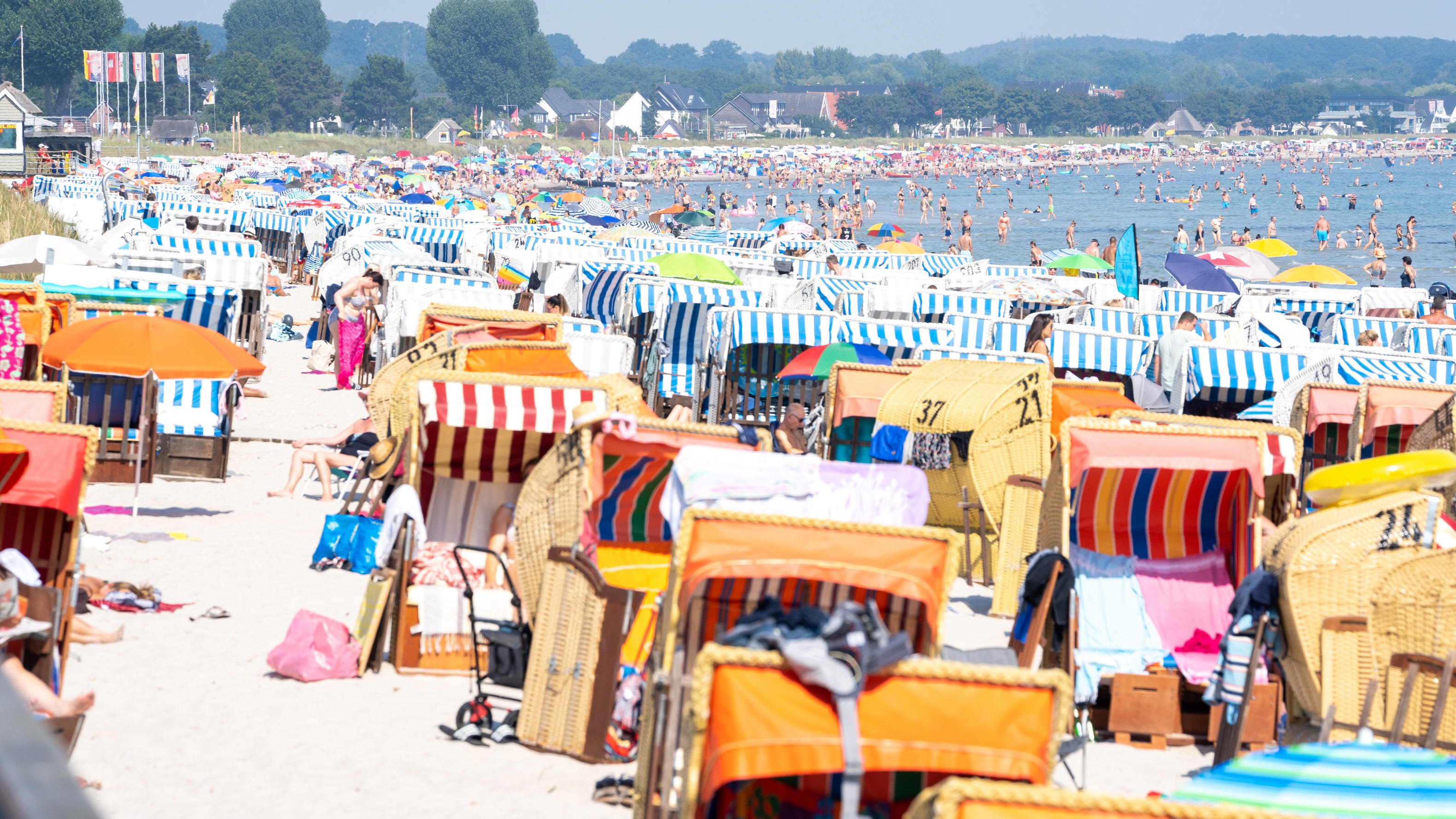Ostsee-Strand in Scharbeutz und Haffkrug an der Lübecker Bucht