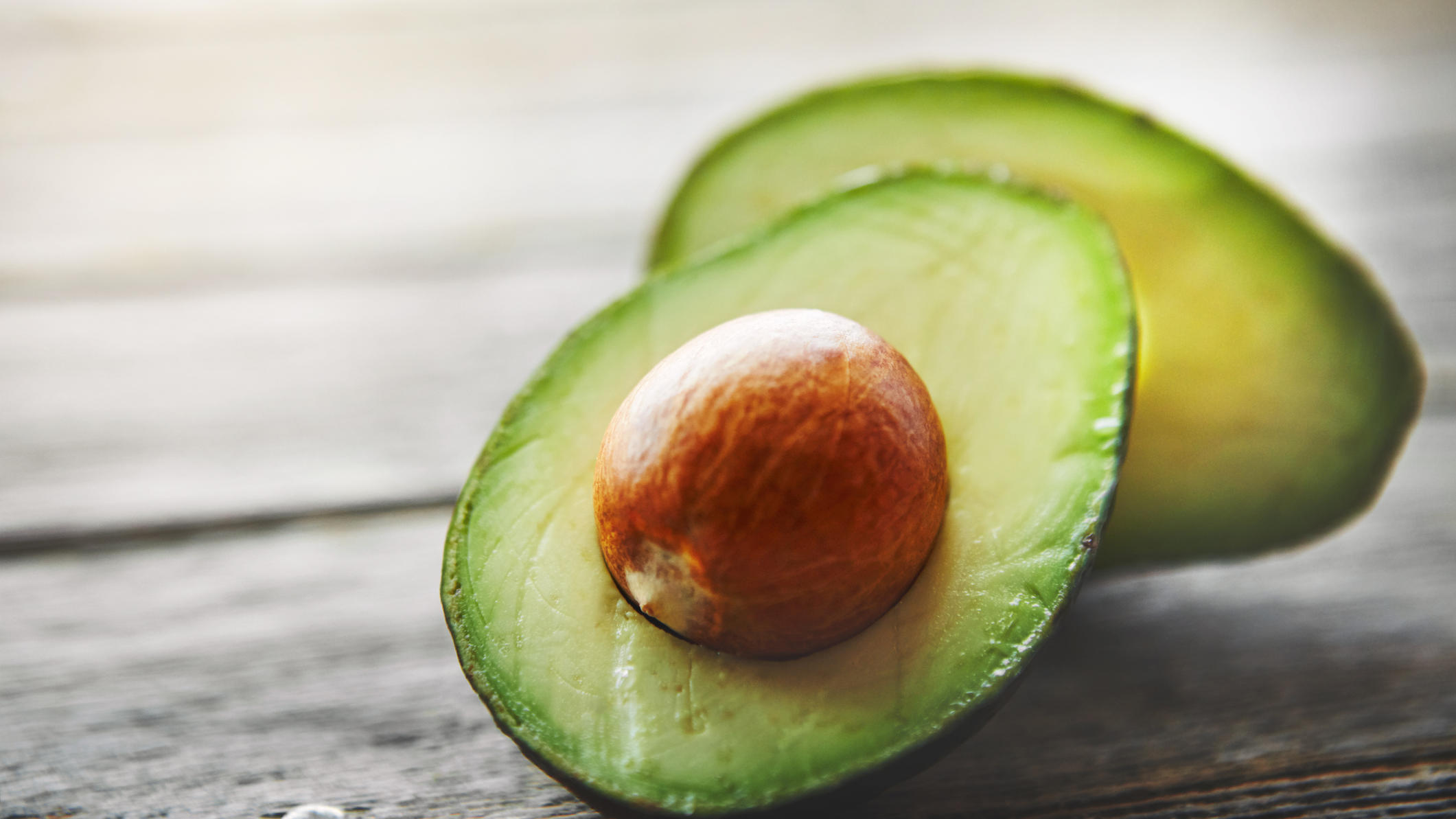 Klima Update mit Christian Häckl: CO2 einsparen richtig gemacht - sonst passiert was Avocados sind besser als Butter in er Nachhaltigkeitsbilanz.