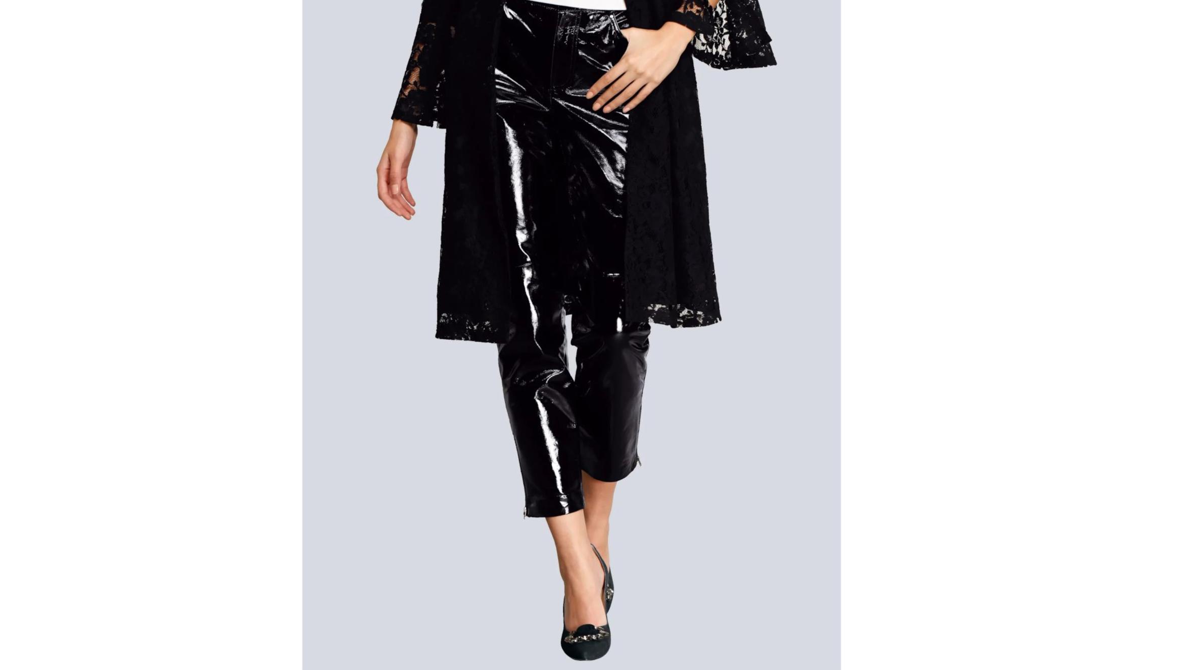 Fashion-Update im Oktober: Weiche Looks für harte Zeiten - mit Loungewear und Bandana Lackhose von Baur