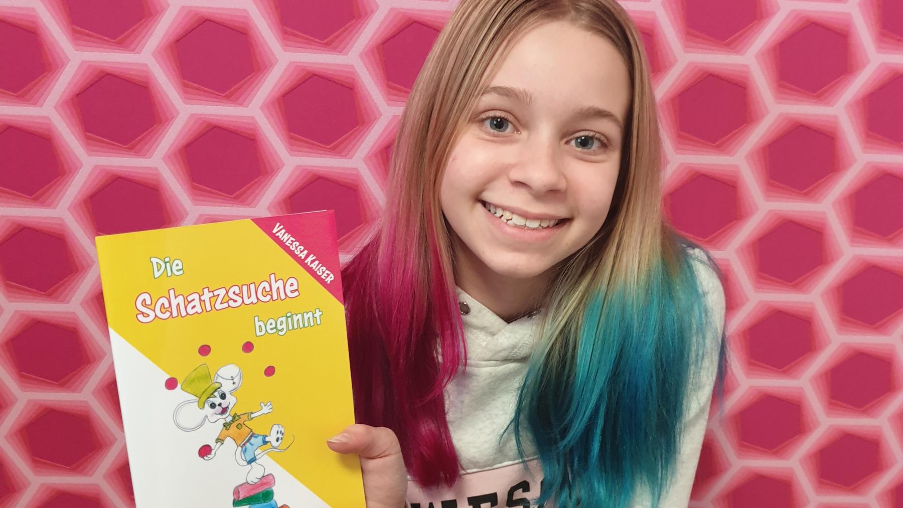 Vanessa veröffentlicht ihr erstes Kinderbuch - mit erst zehn Jahren! Das Buch war ursprünglich "nur" als Geschenk für Vanessas Oma gedacht.