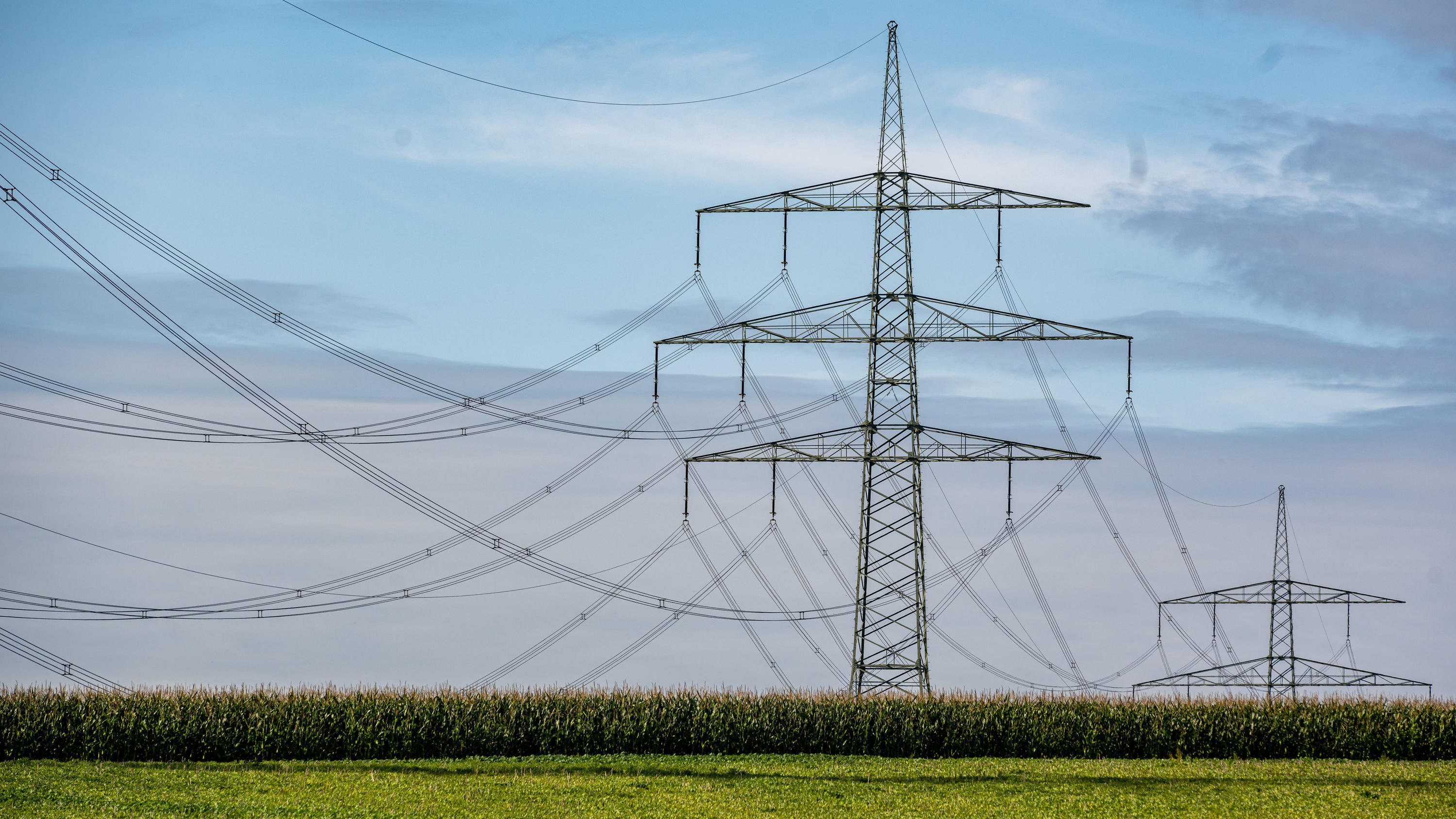Darum warnt der DWD vor Stromausfällen im Norden Stromausfälle in Norddeutschland können heute sein.