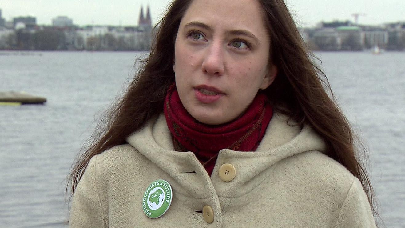 Psychologin sagt: Darum sollten wir Angst vor dem Klimawandel haben Katharina von Bronswijk sagt: Klimaangst ist gut, wenn sie Handlungen fürs Klima auslöst.