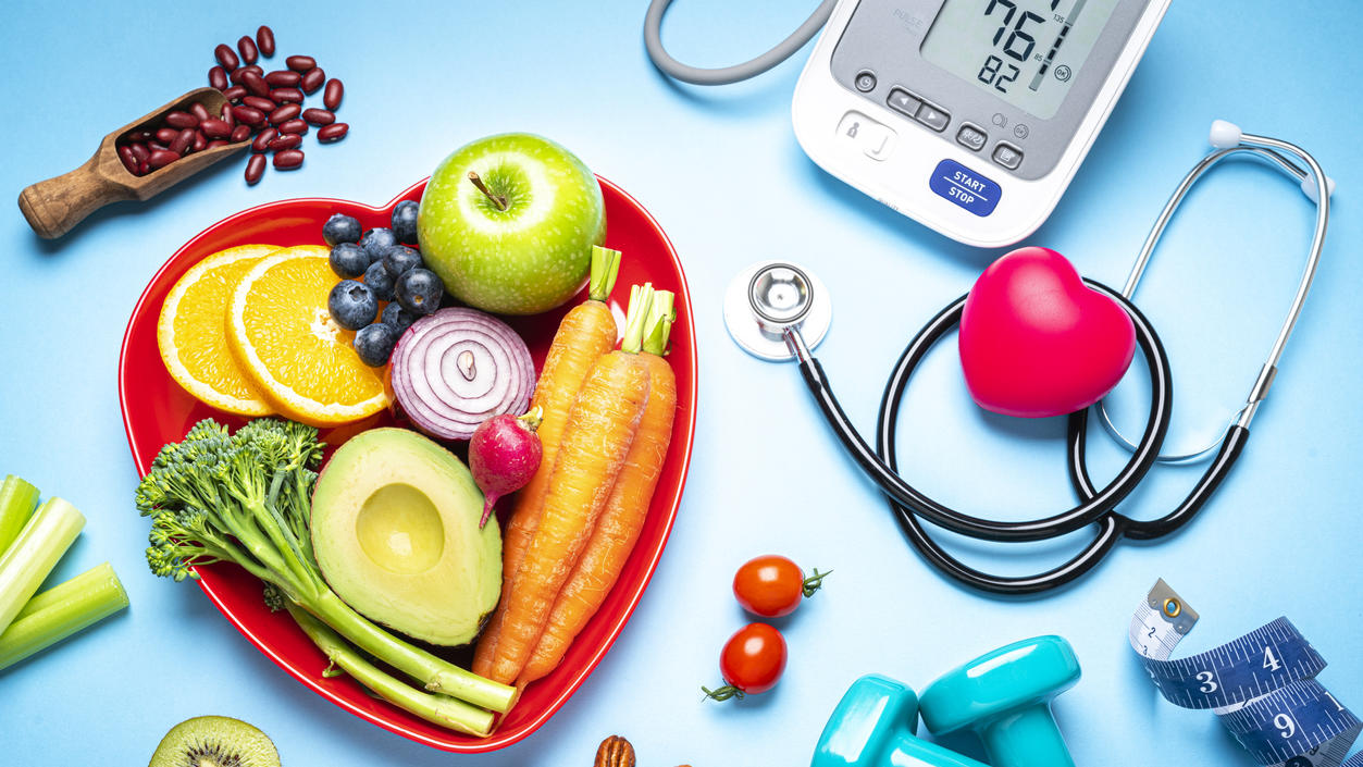 Blutdrucksenkende Lebensmittel: Welche Snacks bei Hypertonie helfen Blutdrucksenkende Lebensmittel