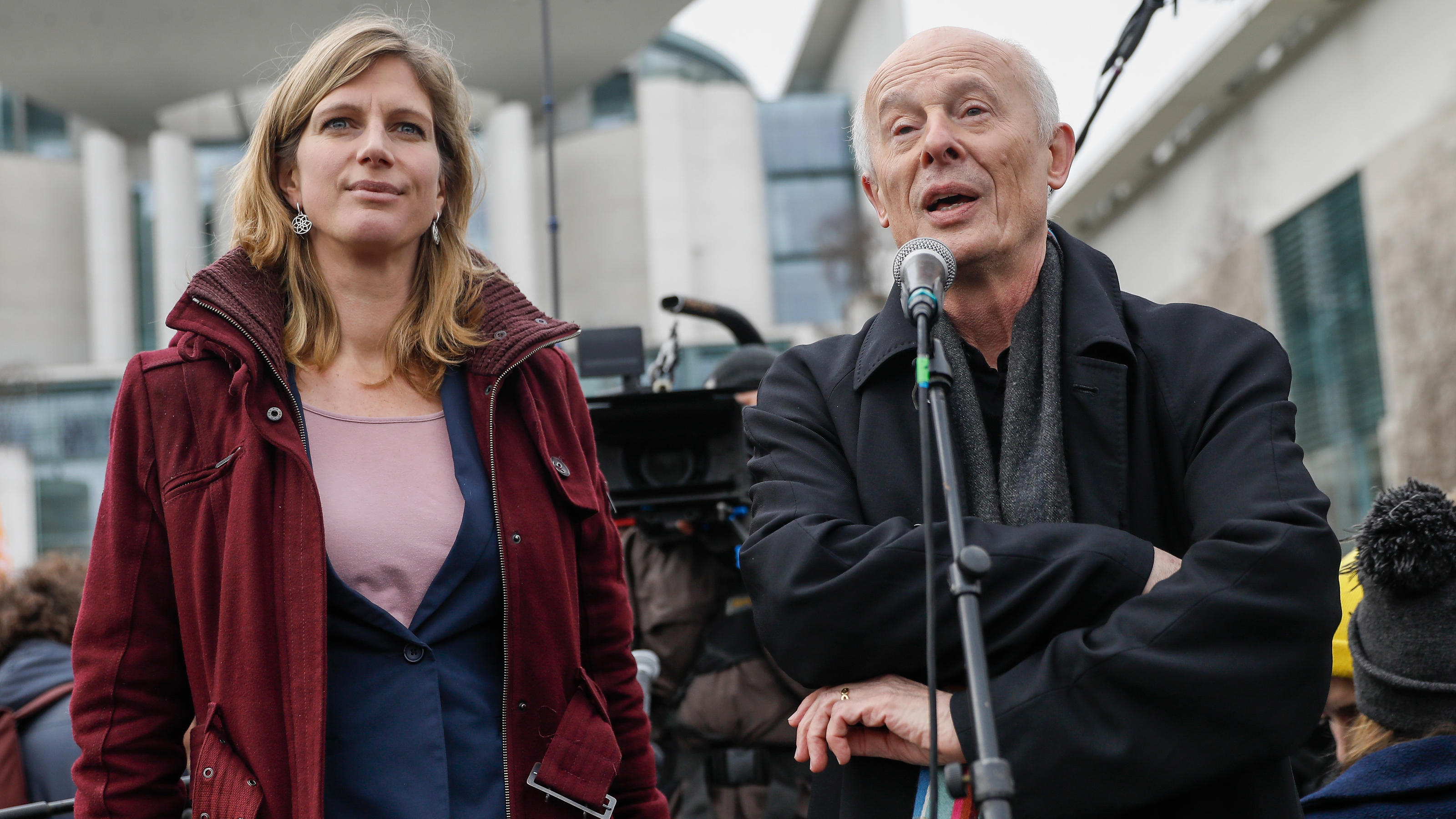 Prof. Dr. Maja Göpel: 15.03.2019, Berlin: Maja Göpel, Generalsekretärin des Wissenschaftlichen Beirats der Bundesregierung Globale Umweltveränderungen, und Hans Joachim Schellnhuber, Klimaforscher und Gründer des Potsdam-Instituts für Klimafolgenforschung (PIK), beteilige