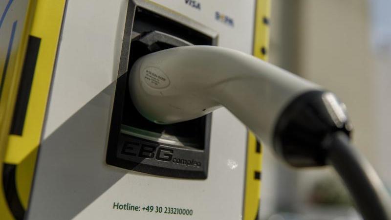 Bundestagswahl 2021: So wollen die Parteien Mobilität und Klimaschutz vereinen Elektromobilität