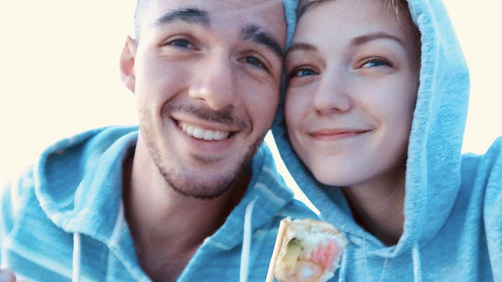 FBI: Gabby Petito wurde umgebracht - weiter keine Spur von ihrem Verlobten Brian Laundrie September 20, 2021, Sarasota, Florida, USA: In a photo provided by the , missing GABBY PETITO, 22, right, vanished while on a cross-country trip in a converted camper van with her boyfriend, BRIAN LAUNDRIE. Laundrie is a person of interest in the dis