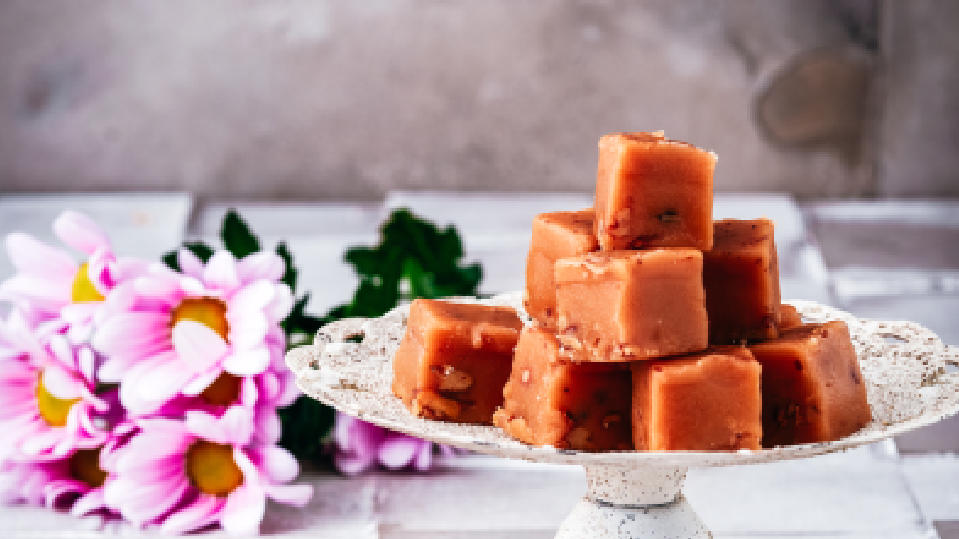Schlemmen wie in „Bridgerton“: 3 skandalös leckere Rezepte Butter-Pekannuss-Fudge von Patrick Rosenthal