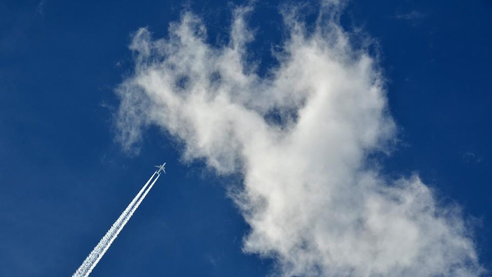 Wetterlexikon: Wie viel wiegen Wolken? Wie viel wiegen Wolken?