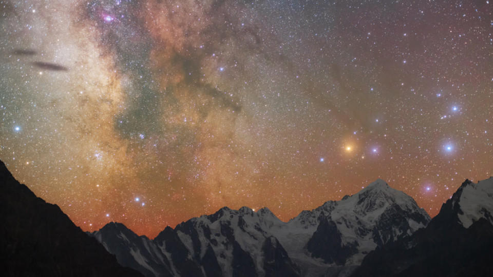 Auf der Suche nach dem mysteriösen Planet 9 Milky way over mountains