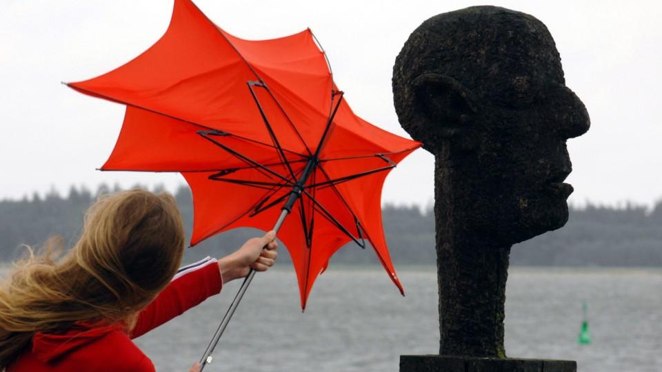 Heftiger Temperatursturz Mitte der Woche Heftiger Temperatursturz Mitte der Woche