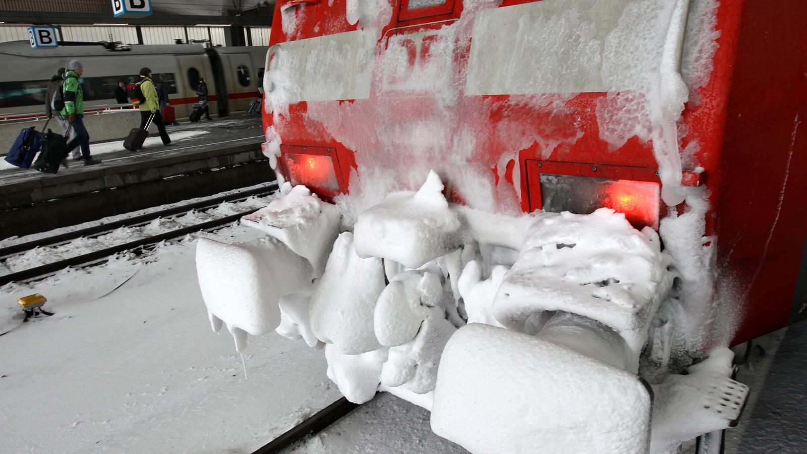 Ihre Rechte und Pflichten bei Schnee und Eis Ihre Rechte, wenn die Bahn wegen Schnee nicht fährt.