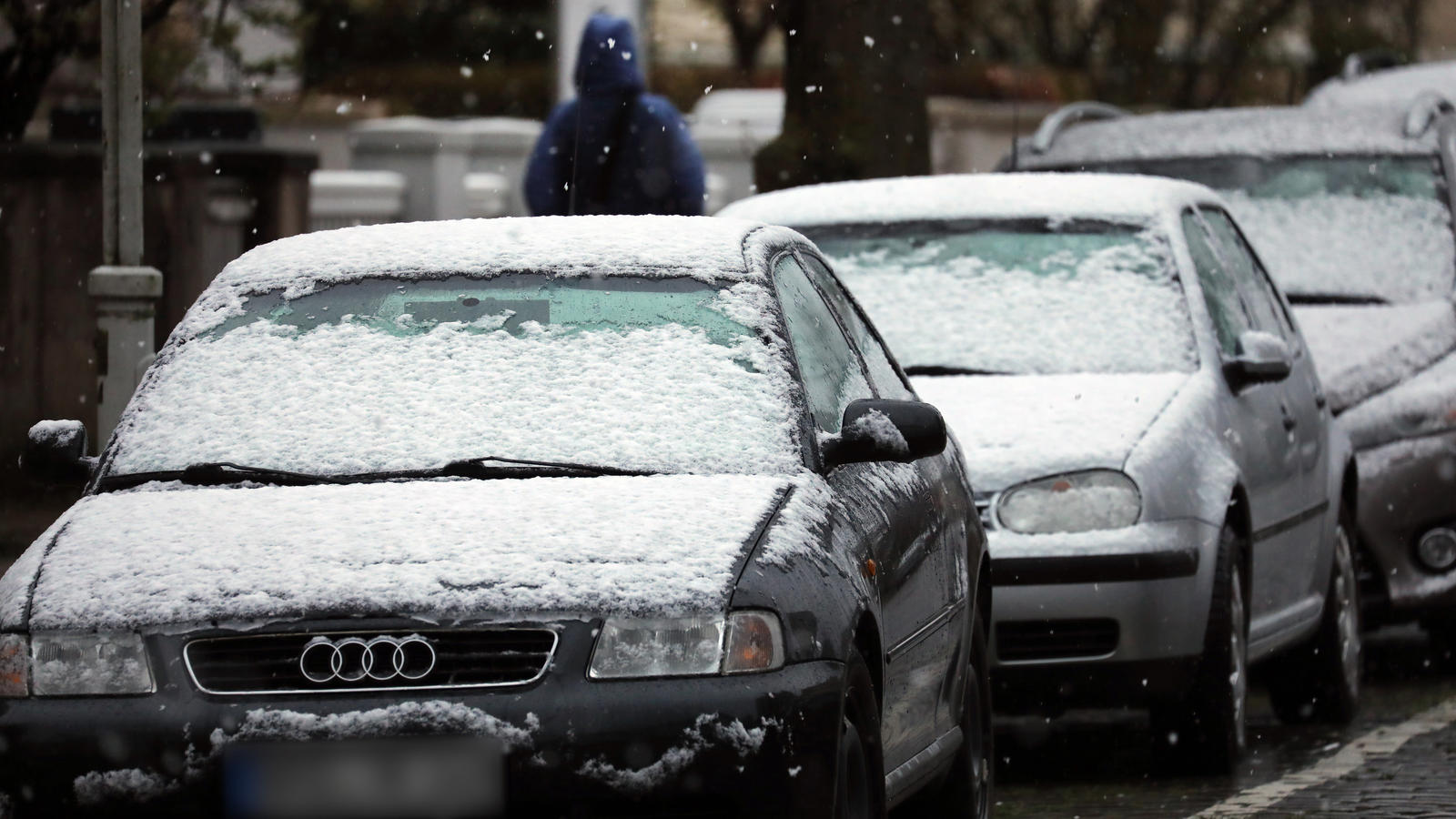 7-Tage-Wettertrend: Turbulente Wetterwoche mit Sturm, Schnee und Schneeverwehungen So könnte es am Dienstag auch in tiefen Lagen mal kurz aussehen.