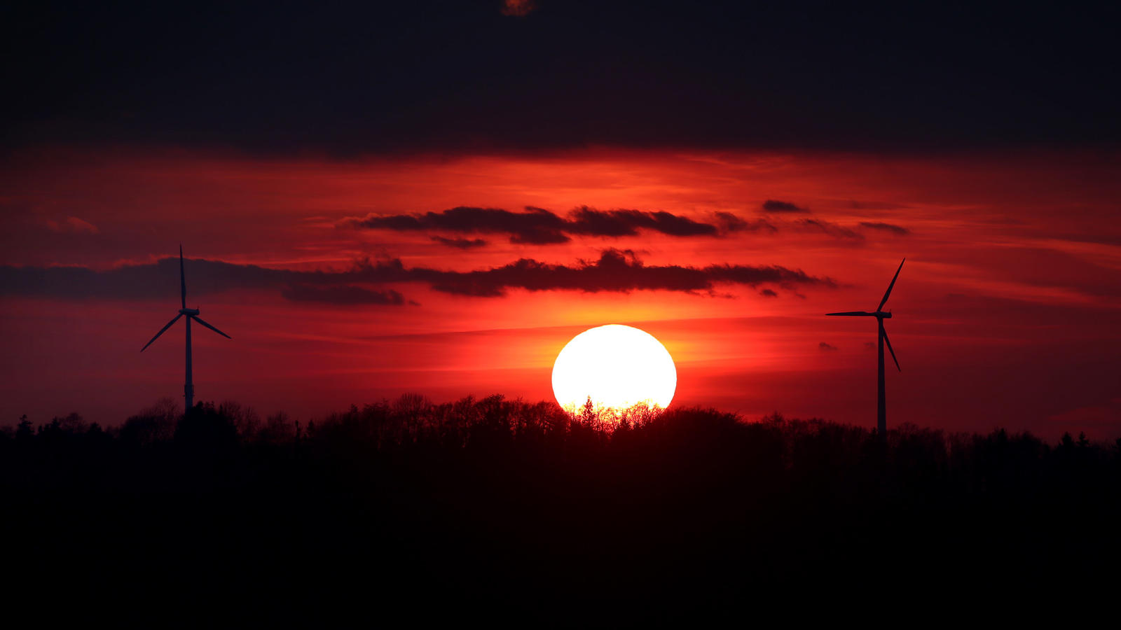 Wetterbericht für Deutschland für den 21.04.2017: Nur der Süden hat noch Sonne Wetterbericht für Deutschland für den 21.04.2017: Nur der Süden hat noch Sonne