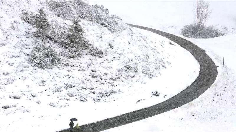 Herrliche Impressionen von den Berggipfeln In den Alpen hat es ordentlich geschneit
