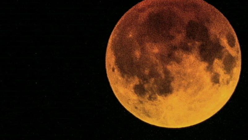 Spektakuläre Bilder der Mondfinsternis So schön war der Blutmond über Vietnam 2014