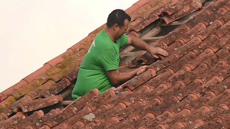Bilder der Verwüstung durch Ex-Hurrikan Massive Schäden durch Sturm