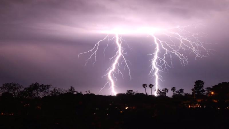 Es werde Licht! Wunderschönes Blitzspektakel