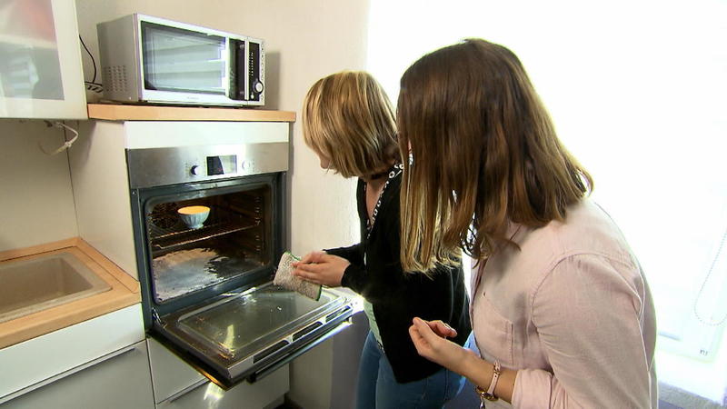 Nachhaltiges Reinigen Putzen ohne Chemie - dieser Backofen-Trick beweist es!
