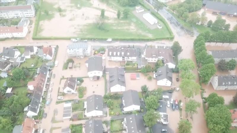 Kassel von oben Ganze Stadtteile unter Wasser
