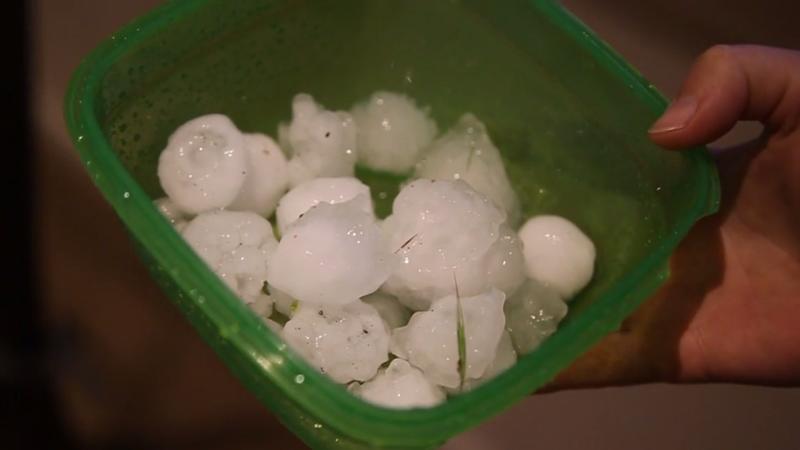 Unwetter über dem Osten Dickes Hagelgewitter über Krostitz: