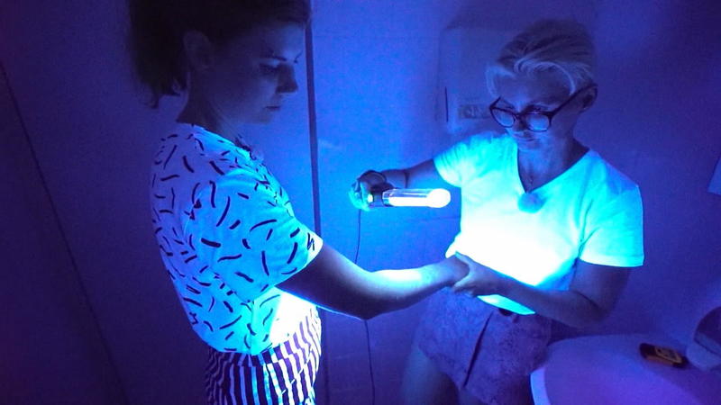 UV-Strahlung ist in der Höhe enorm Sonnenbrand: Vorsicht am Fenster