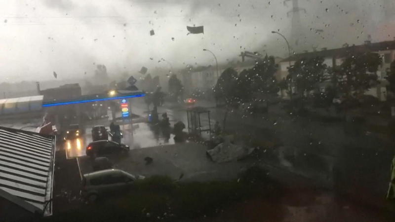 Etwa 100 Häuser zerstört Tornado fegt durch Luxemburg