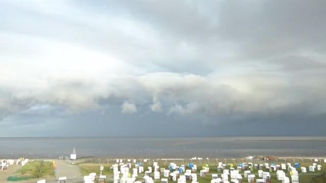 Superzelle über Borkum Der Blick vom Festland (Norddeich) auf Borkum