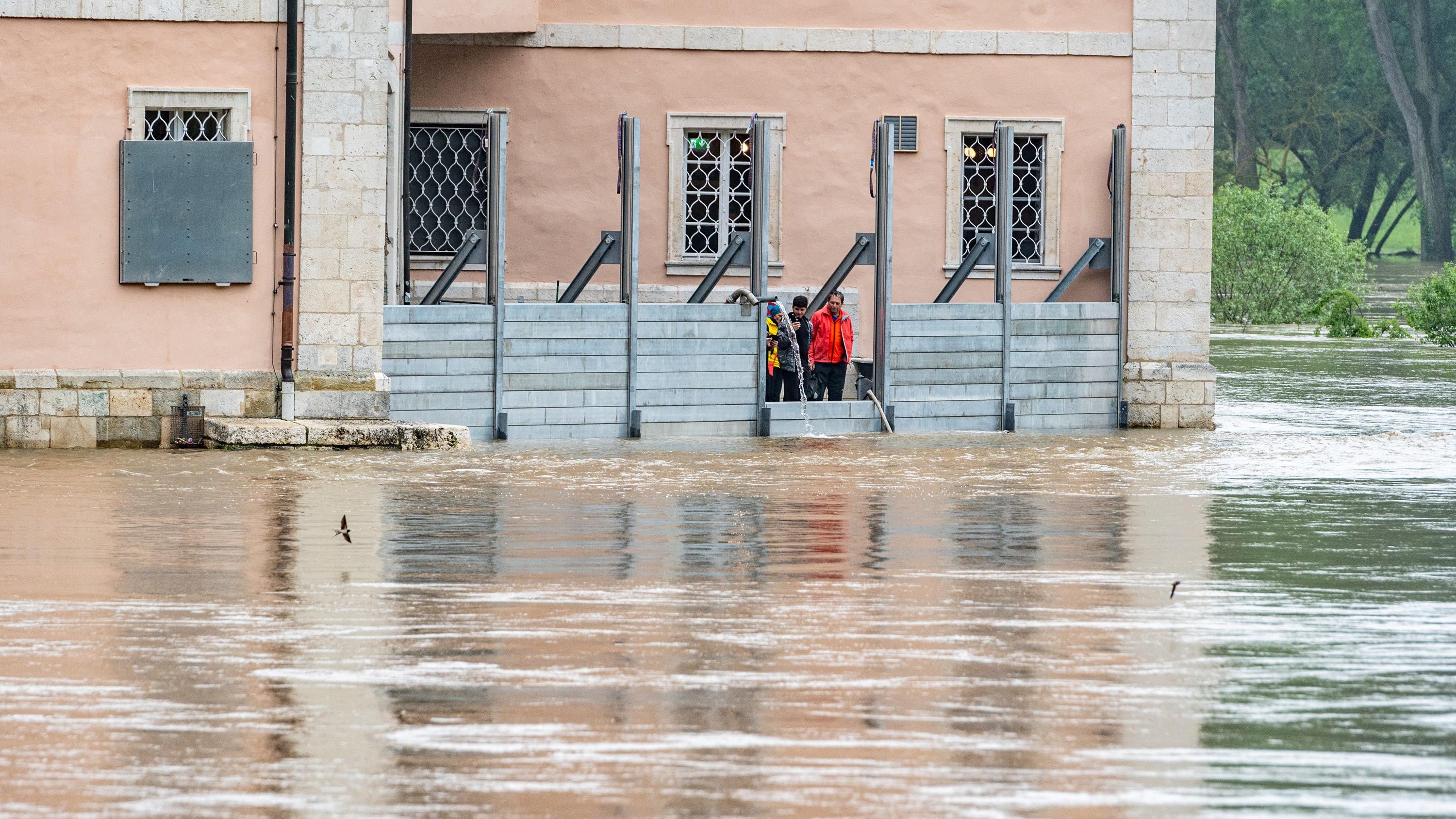 Unwetter In Deutschland Hochwasser Kommt An Der Donau An Wetter De