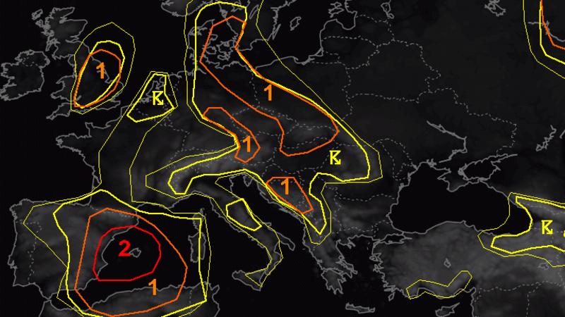 Auch "Estofex" warnt über dem westlichen Mittelmeer vor großem Hagel, Sturmböen, Starkregen und vor der Wahrscheinlichkeit vonTornados.