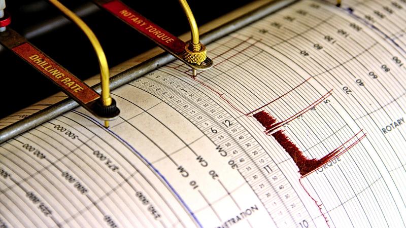 Aufzeichnungen von Erdbeben helfen bei der Berechnung der Erdkerngeschwindigkeit.