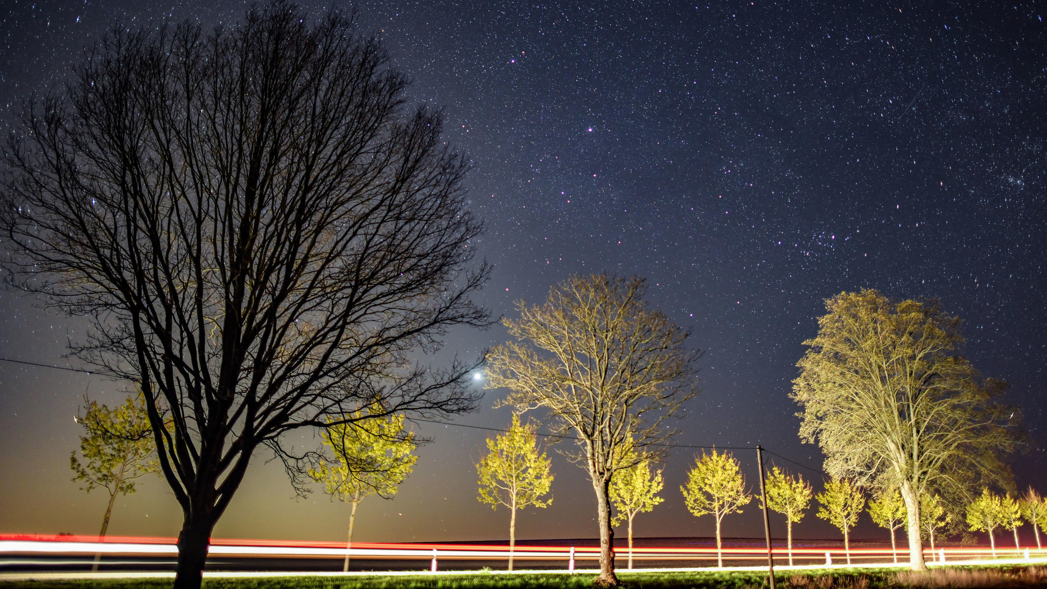 Lyriden Und Supermond Wo Und Wann Konnen Wir Die Himmel Highlights Bestaunen Wetter De