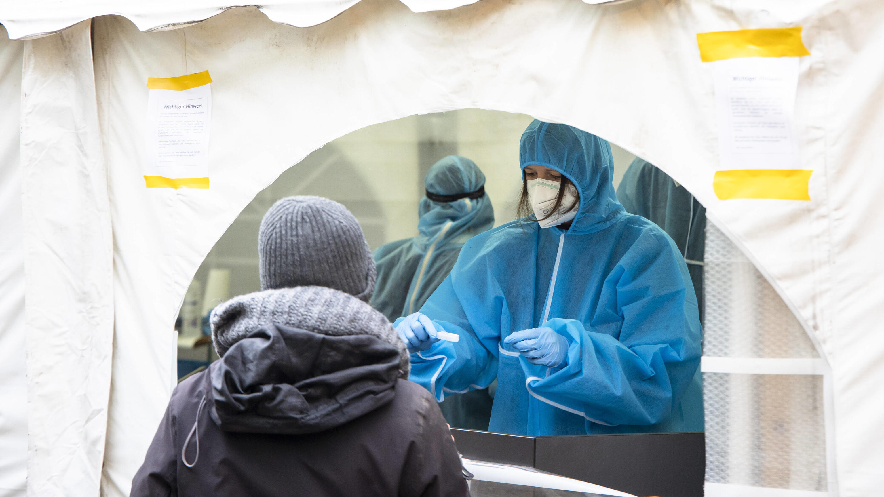 Mediziner wollen Lockdown-Verlängerung - mit einer ...