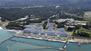 ARCHIV - 14.06.2018, Japan, Fukushima: Das Atomkraftwerk Fukushima Daini des Energieunternehmens Tokyo Electric Power Company Holdings Inc. (TEPCO) von einem Hubschrauber aus aufgenommen. (zu dpa «IAEA prüft Japans Pläne zur Verklappung von Fukushima-Kühlwasser») Foto: ---/Kyodo/dpa +++ dpa-Bildfunk +++