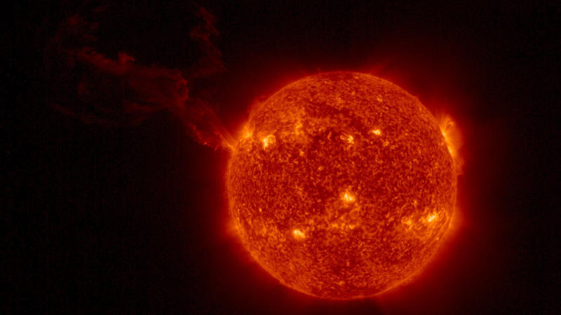 HANDOUT - 18.02.2022, ---: Sonneneruption, aufgenommen von der Sonde «Solar Orbiter». (zu dpa «Gefahr aus dem All: Sonnenstürme können Hightech der Erde lahmlegen») Foto: Solar Orbiter/EUI Team/ESA & NASA/dpa - ACHTUNG: Nur zur redaktionellen Verwend