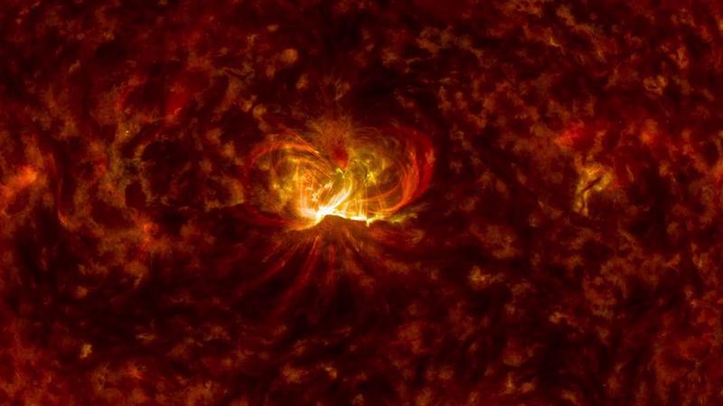 NASA Sonneneruption Sonnensturm 02